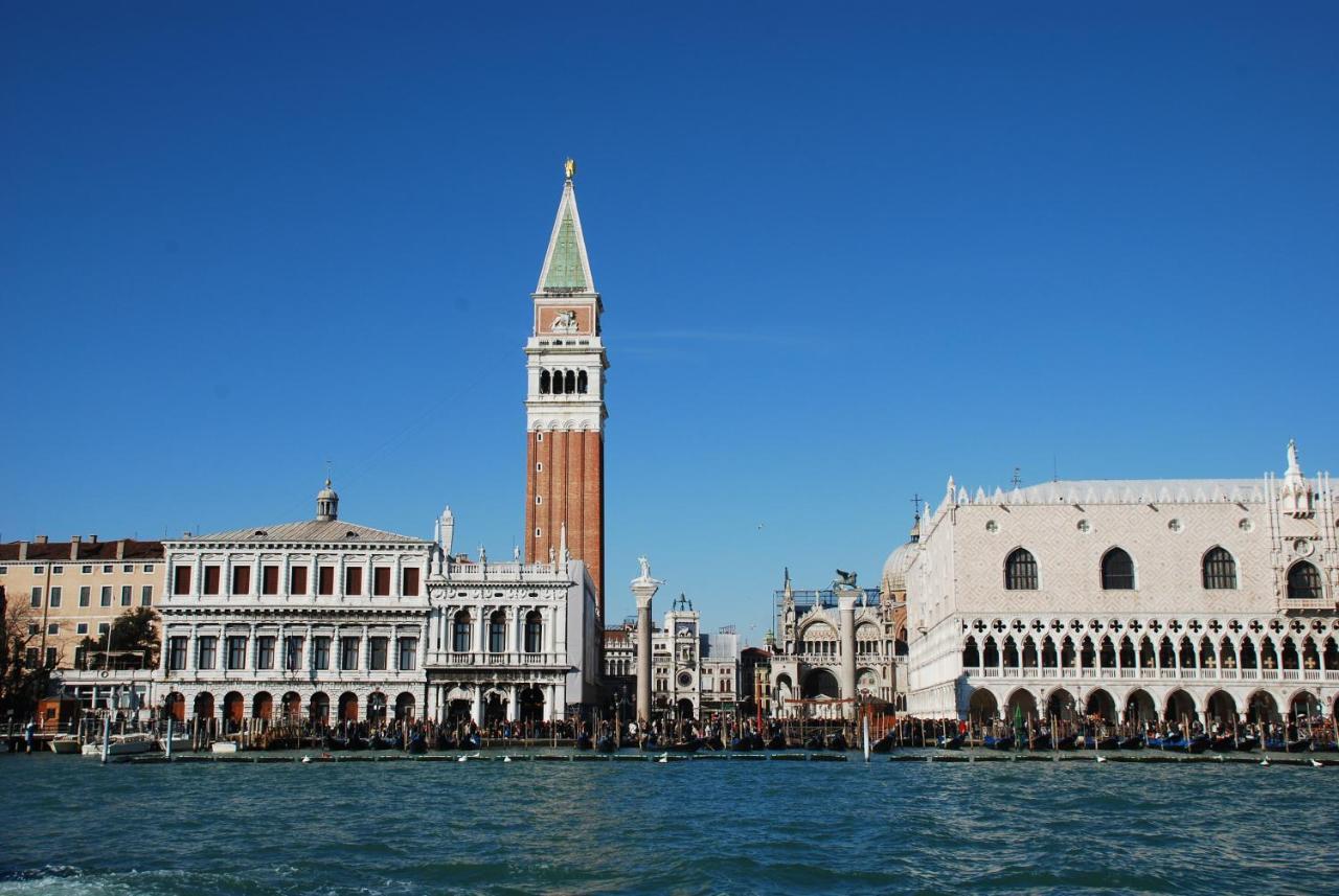Canal Tron Venecia Exterior foto