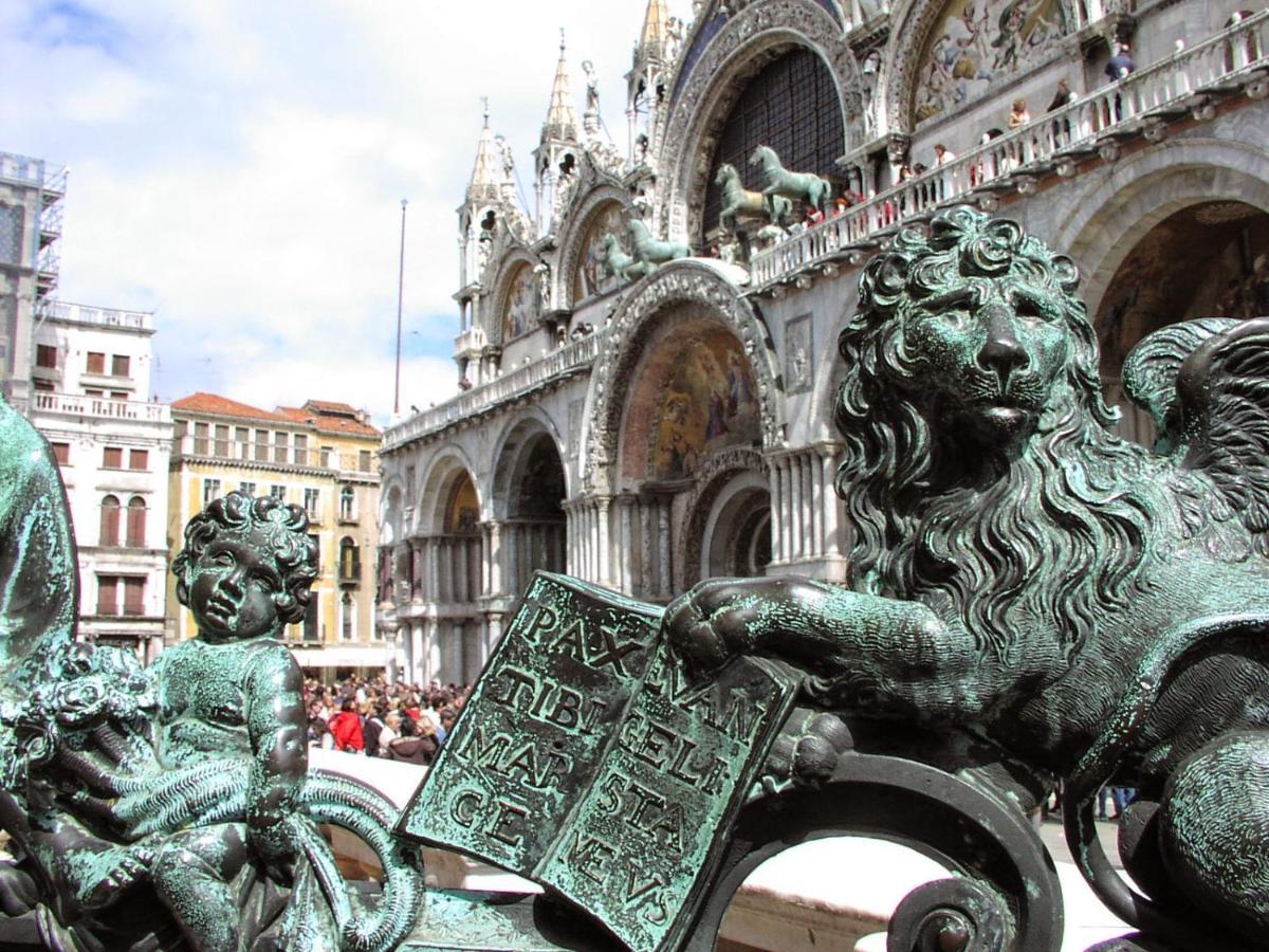 Canal Tron Venecia Exterior foto