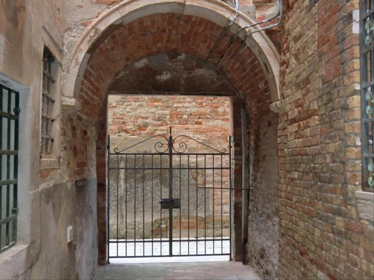 Canal Tron Venecia Exterior foto